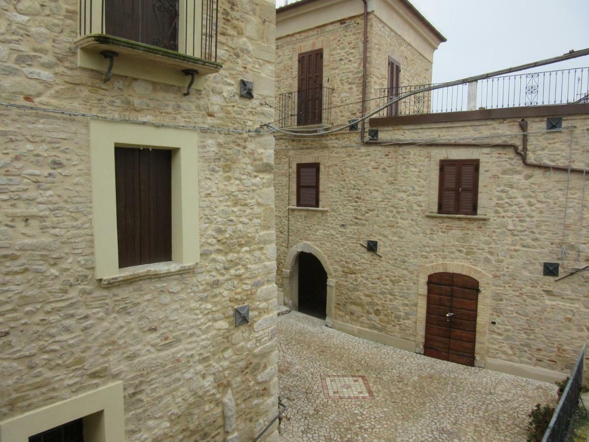 Dimora Il Palazzetto Hotel Cugnoli Exterior photo