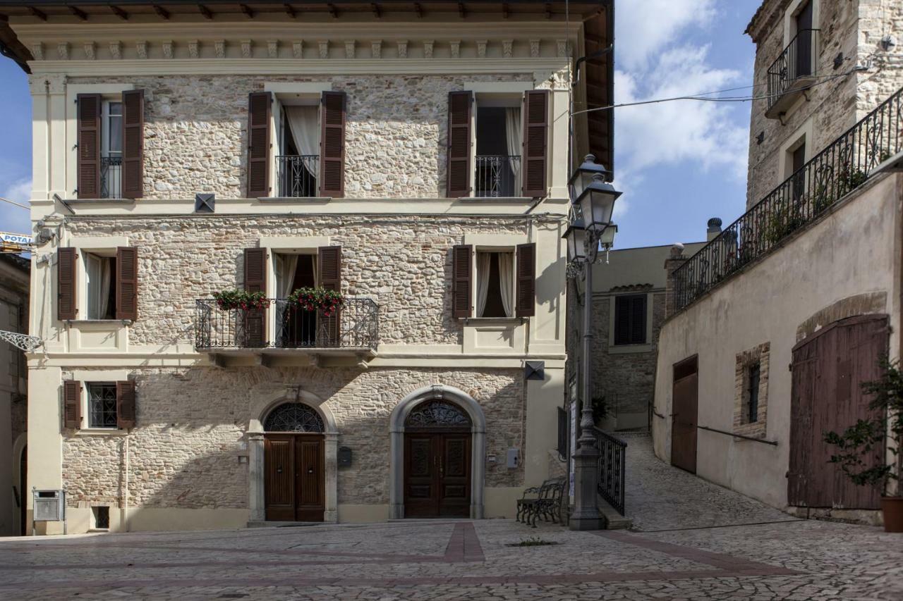 Dimora Il Palazzetto Hotel Cugnoli Exterior photo
